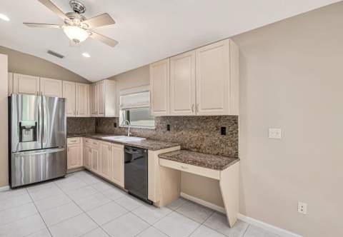 7578 Starfish Reef Lane, Lake Worth FL - photo 18 of 66