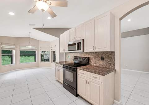 7578 Starfish Reef Lane, Lake Worth FL - photo 16 of 66