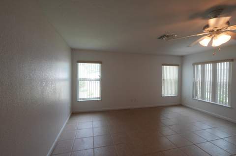 710 N 23rd Street, Fort Pierce FL - photo 10 of 15
