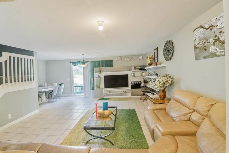 3 bedroom Townhouse at 2303 Center Stone Lane, Thousand Oaks, Riviera Beach — photo 2