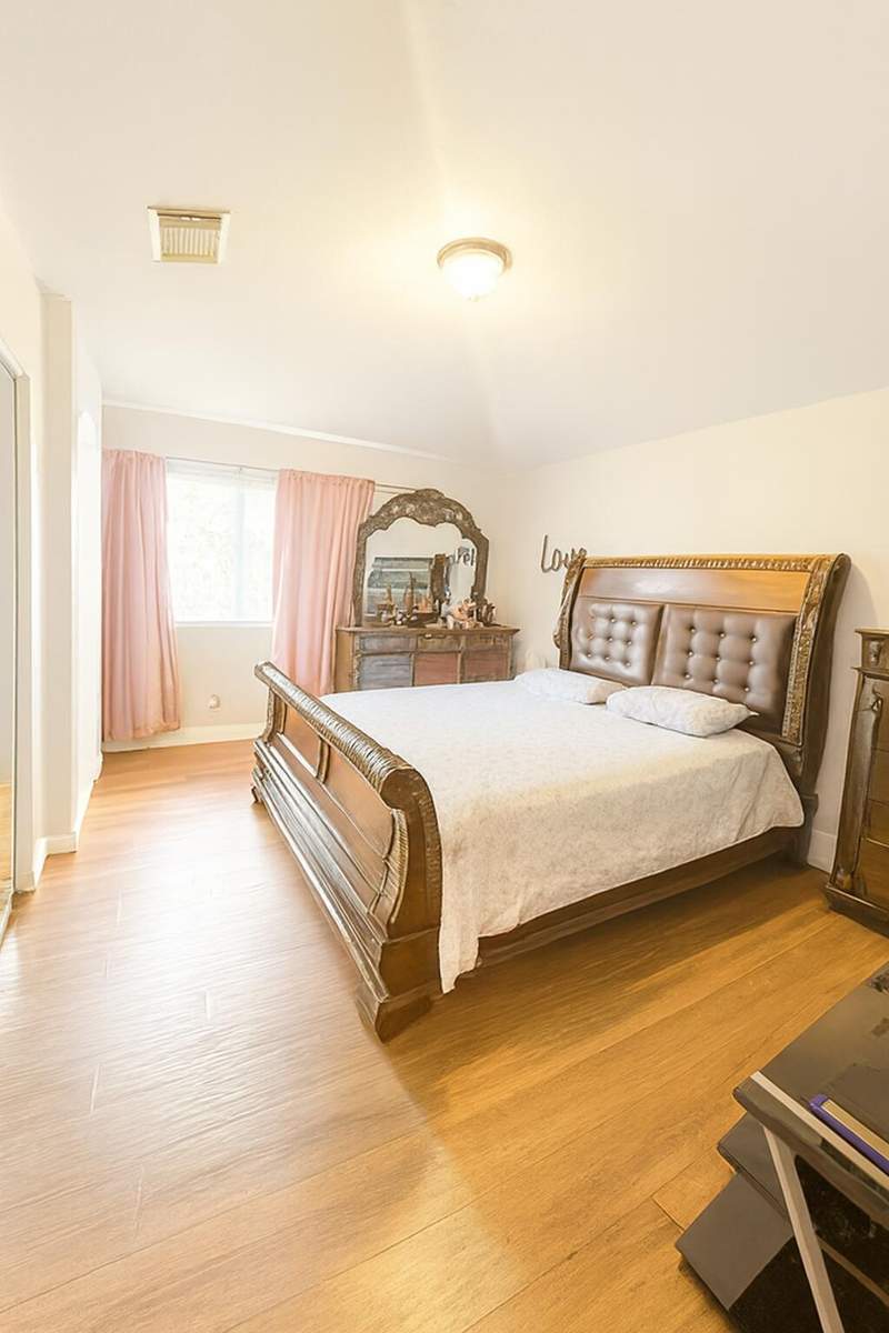 3 bedroom Townhouse at 2303 Center Stone Lane, Thousand Oaks, Riviera Beach — photo 5