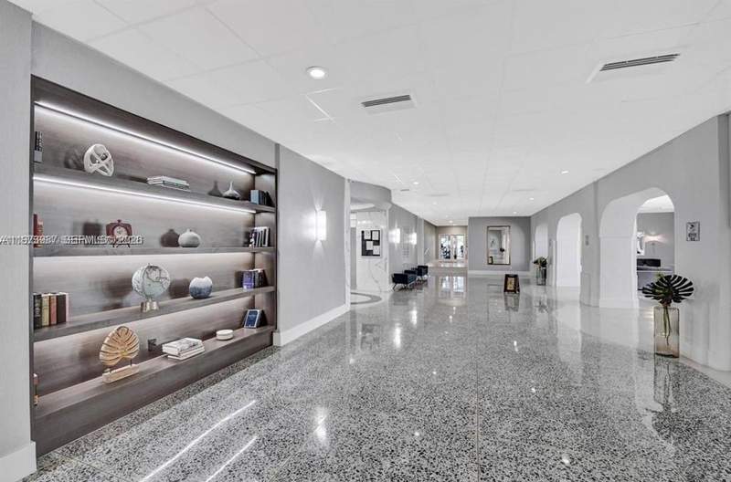2 bedroom Condominium at 3140 S Ocean Drive #210, Parker Tower Condo, Hallandale Beach — photo 3