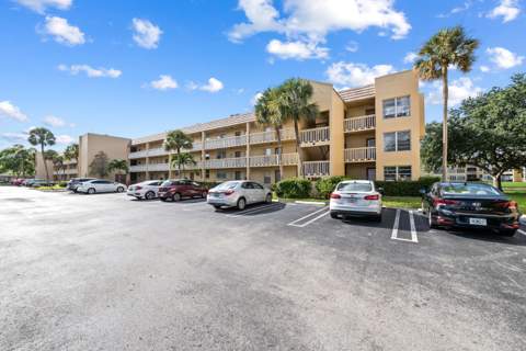 6300 NW 62nd Street #101, Tamarac FL - photo 20 of 25
