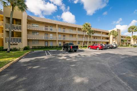 6300 NW 62nd Street #101, Tamarac FL - photo 19 of 25