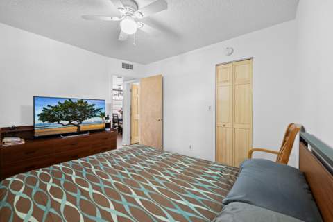 6300 NW 62nd Street #101, Tamarac FL - photo 17 of 25