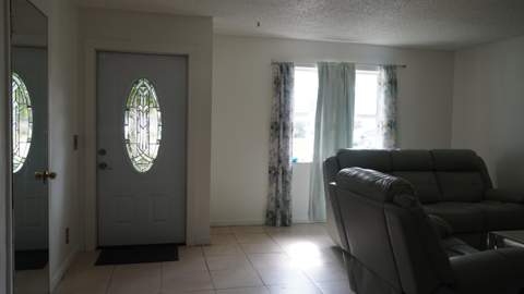 5805 BOSQUE Lane, West Palm Beach FL - photo 10 of 36