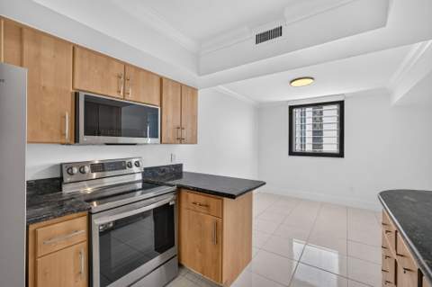 5380 N Ocean Drive #19F, Singer Island FL - photo 6 of 60