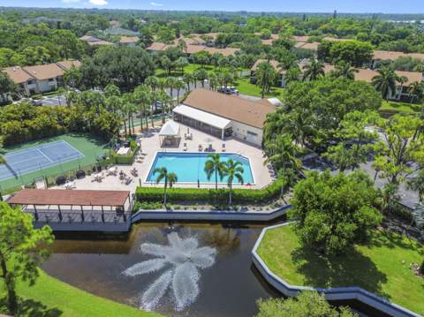 3385 Lucerne Park Drive, Greenacres FL - photo 19 of 22