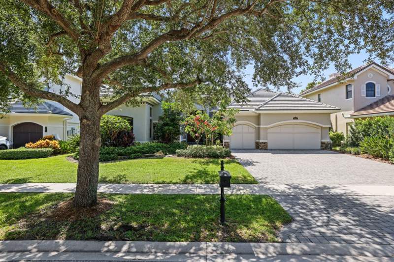 5 bedroom Single Family Residence at 8977 Stone Pier Drive, Equus Agr Pud Ph 2, Boynton Beach — photo 4