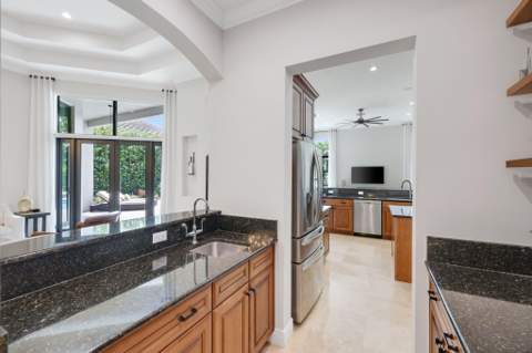 8977 Stone Pier Drive, Boynton Beach FL - photo 16 of 92