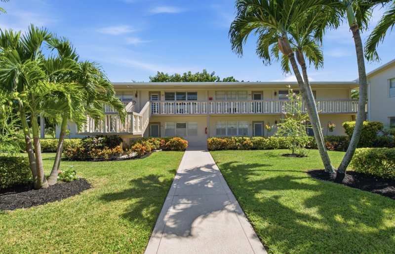 1 bedroom Condominium at 489 Tilford, Tilford W Condo, Deerfield Beach — photo 1