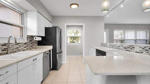 935 Nautilus Isle, Dania Beach FL - photo 10 of 31