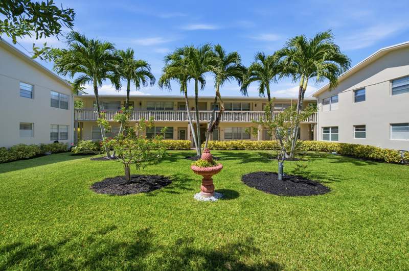 1 bedroom Condominium at 489 Tilford, Tilford W Condo, Deerfield Beach — photo 3