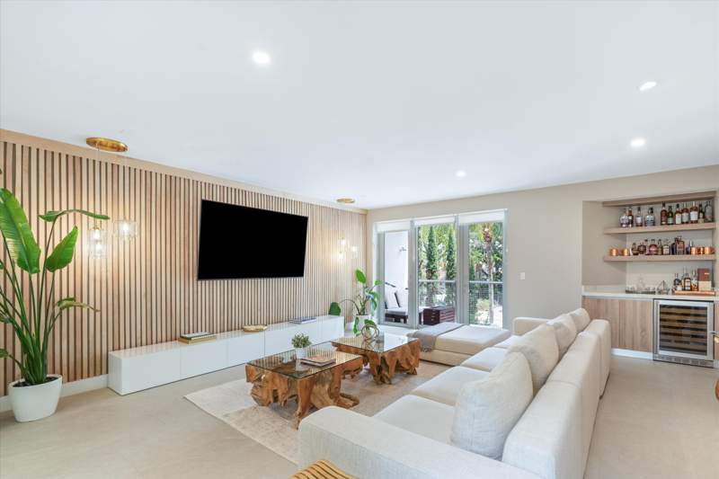 4 bedroom Townhouse at 1509 NE 4th Place, Las Olas Park Corr Plat, Fort Lauderdale — photo 2