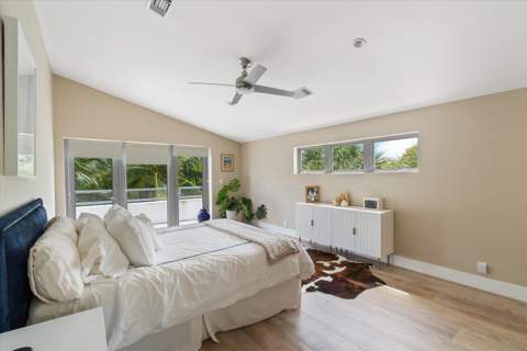 1509 NE 4th Place, Fort Lauderdale FL - photo 12 of 25