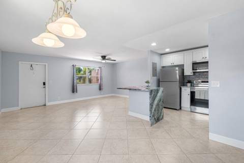 566 Saxony L, Delray Beach FL - photo 14 of 48