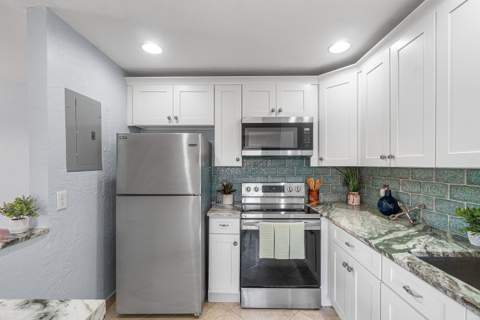 566 Saxony L, Delray Beach FL - photo 10 of 48