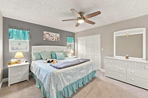 4629 Poinciana Street #304, Lauderdale-By-The-Sea FL - photo 15 of 43