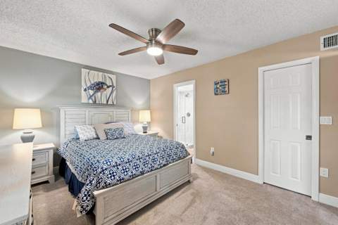 4629 Poinciana Street #304, Lauderdale-By-The-Sea FL - photo 13 of 43