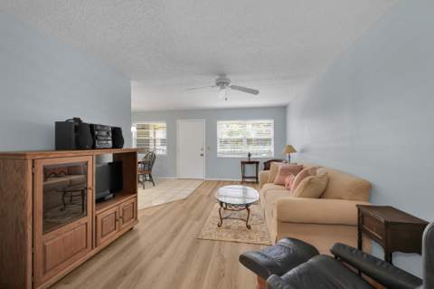 15 lake vista Trail #205, Port St. Lucie FL - photo 6 of 24