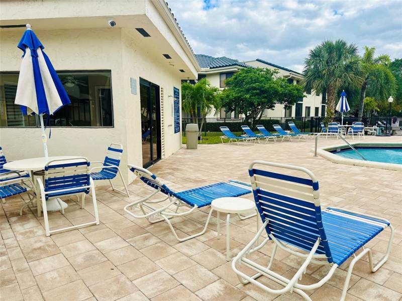 1 bedroom Condominium at 8142 NW 17th Manor, Parc Village Condo, Plantation — photo 4