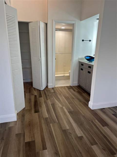 8142 NW 17th Manor, Plantation FL - photo 11 of 16