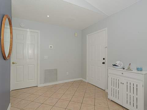 6704 Hulda Drive, Fort Pierce FL - photo 12 of 41