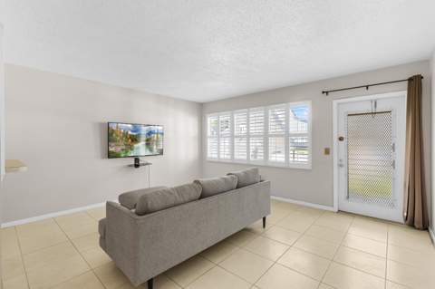 418 Tilford T #418, Deerfield Beach FL - photo 6 of 29