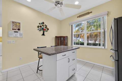 521 NW Galatone Court, Port St. Lucie FL - photo 6 of 31