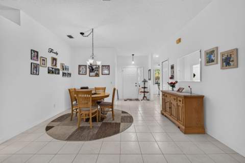 521 NW Galatone Court, Port St. Lucie FL - photo 10 of 31