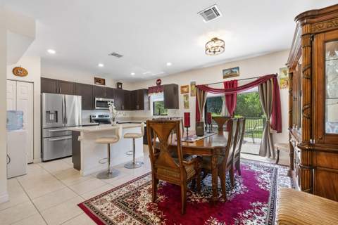 4721 Santa Cruz Way, Davie FL - photo 14 of 48