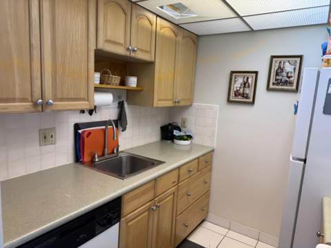 111 Briny Avenue #19-09, Pompano Beach FL - photo 6 of 24