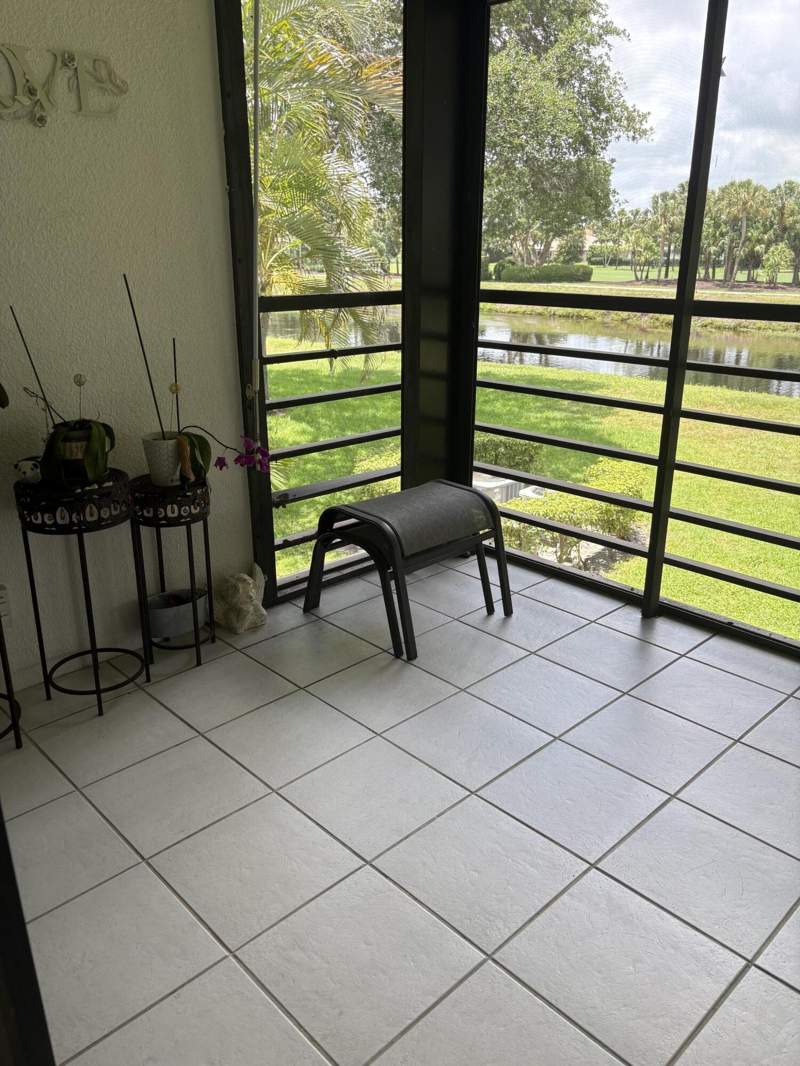2 bedroom Condominium at 2910 SW 22nd Circle #212E, Delray Oaks West Condo, Delray Beach — photo 5