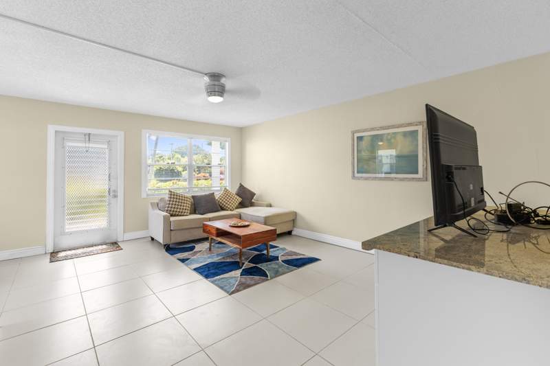 2 bedroom Condominium at 209 Ventnor M #209, Century Village East, Deerfield Beach — photo 5
