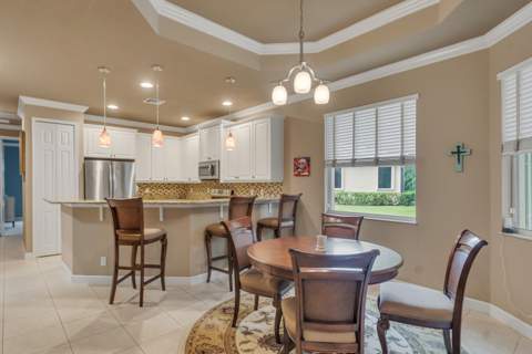 7003 Willow Pine Way, Port St. Lucie FL - photo 10 of 32