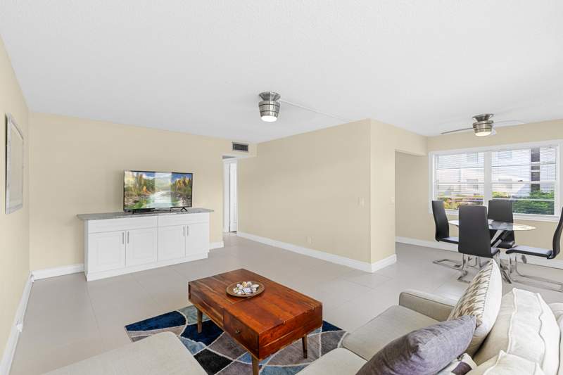 2 bedroom Condominium at 209 Ventnor M #209, Century Village East, Deerfield Beach — photo 4