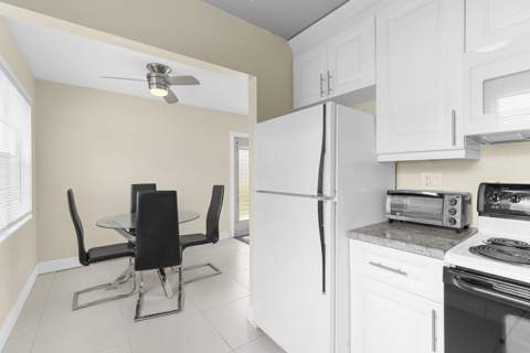 209 Ventnor M #209, Deerfield Beach FL - photo 11 of 46