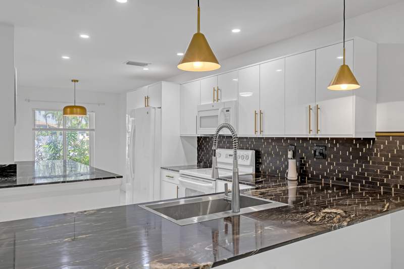 2 bedroom Villa at 13233 Lucinda Palm Court #B, Palm Greens At Villa Del Ray Condo 2, Delray Beach — photo 4