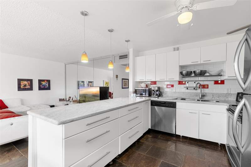 2 bedroom Condominium at 4044 Ventnor O, Century Village East, Deerfield Beach — photo 4