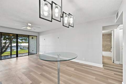 2181 W Woolbright Road #N201, Boynton Beach FL - photo 15 of 32