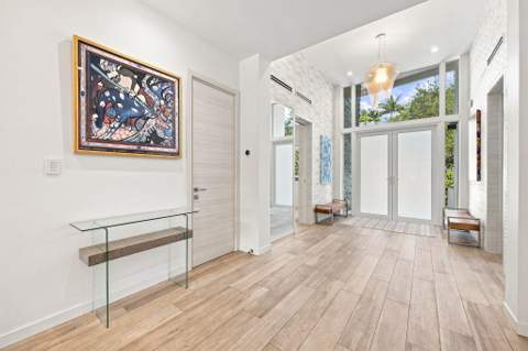 121 S Gordon Road, Fort Lauderdale FL - photo 6 of 43