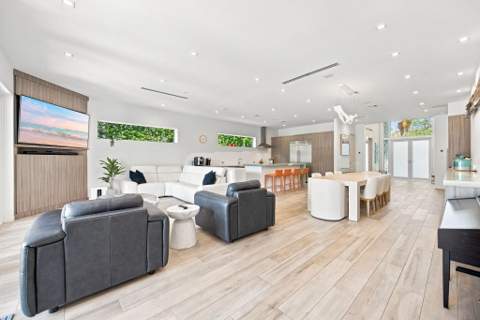 121 S Gordon Road, Fort Lauderdale FL - photo 7 of 43