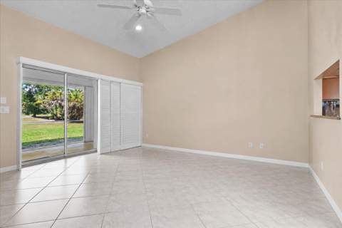 2424 SW Foxpoint Trail, Palm City FL - photo 15 of 52