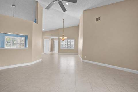 2424 SW Foxpoint Trail, Palm City FL - photo 6 of 52
