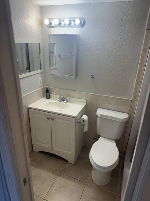 128 Norwich F, West Palm Beach FL - photo 11 of 30