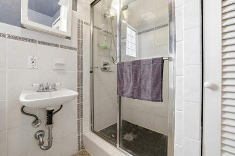 227 S Swinton Avenue, Delray Beach FL - photo 11 of 28
