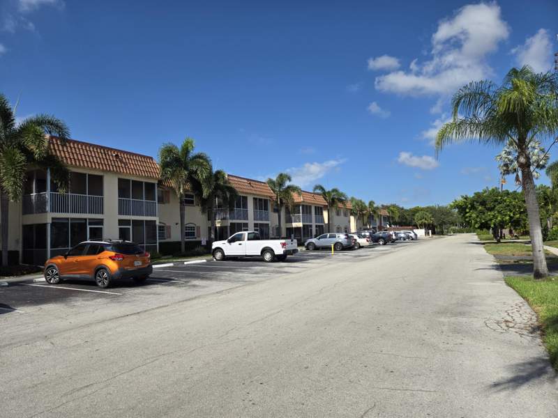 2 bedroom Condominium at 101 E McNab Road #217, Barcelona Gardens Condo Bldg 200, Pompano Beach — photo 4