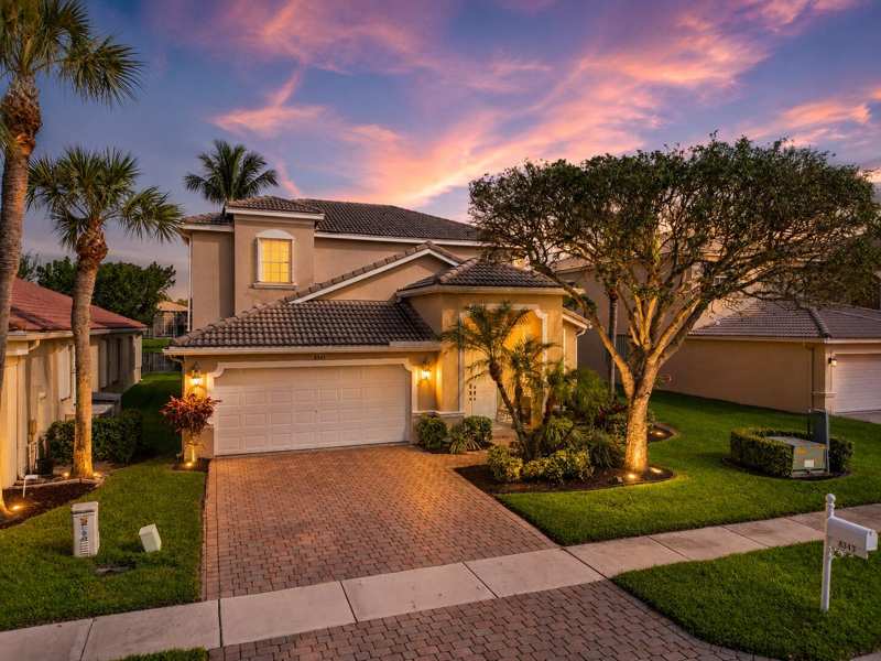 5 bedroom Single Family Residence at 8343 Genova Way, Villages Of Windsor 3, Lake Worth — photo 1