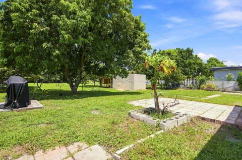7741 SW 1st Street, Margate FL - photo 21 of 24