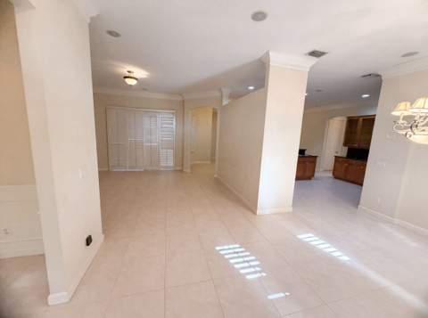 424 Dover, Port St. Lucie FL - photo 8 of 29